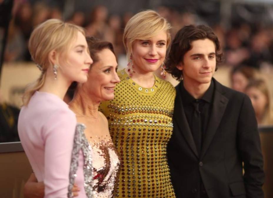 - Las mujeres también hacen películas -<br/><br/>Los más de 6.000 votantes de la Academia del cine de Estados Unidos se acordaron este año de que las mujeres también hacen películas.<br/><br/>Greta Gerwig (C), que hizo 'Lady Bird', es la única mujer nominada en la categoría de dirección este año y la quinta en la historia de los Óscar.<br/><br/>Solo una ha ganado, Kathryn Bigelow, en 2010 por 'Vivir al límite'. Y desde entonces, en siete años, ninguna había sido nominada.