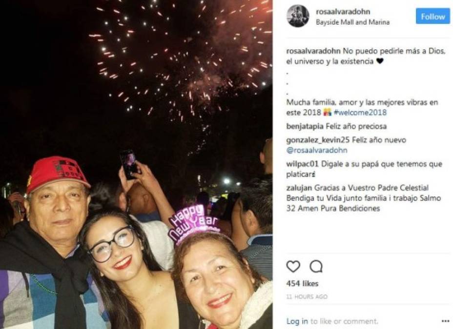 Rosa Alvarado: Periodista hondureña con su familia.