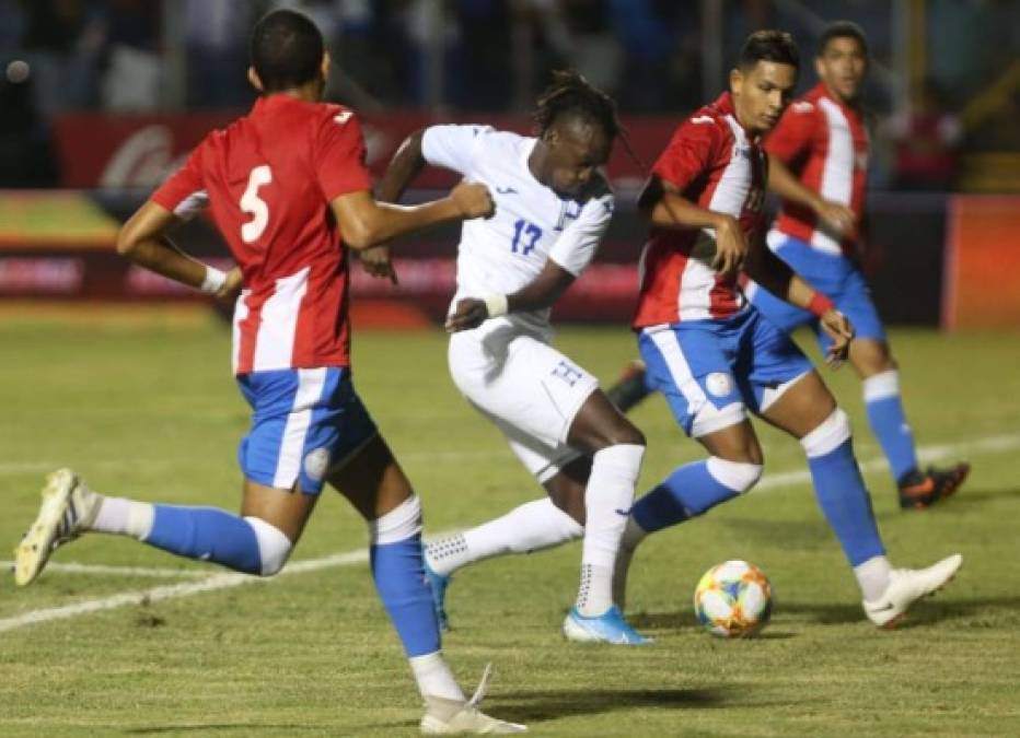 Alberth Elis también entró en el segundo tiempo.