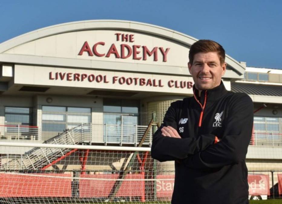 Steven Gerrard vuelve al Liverpool. El excapitán de los 'Reds' trabajará en la cantera, según ha confirmado el club inglés.