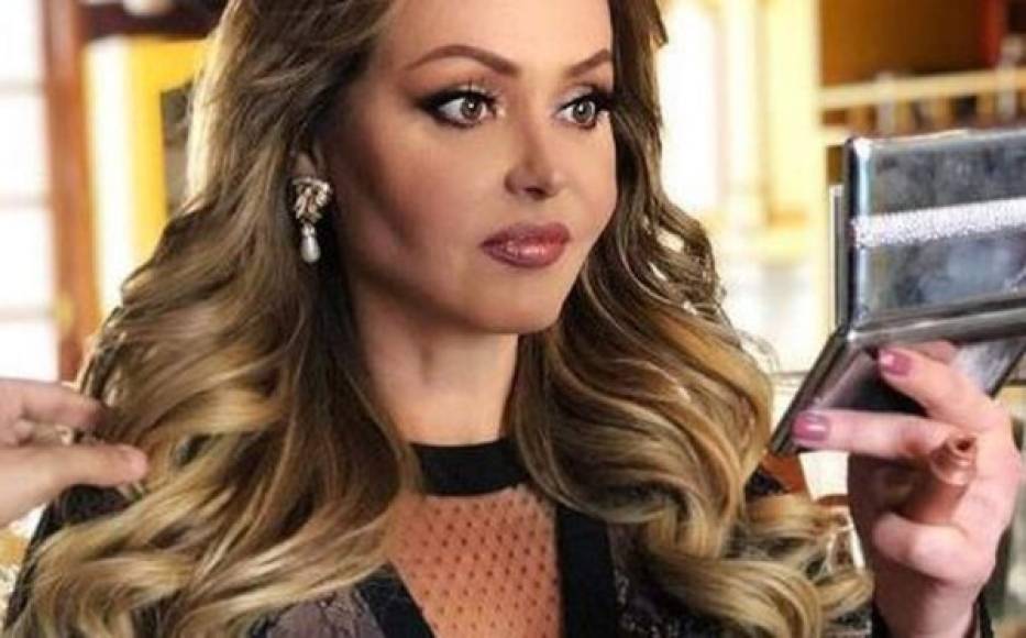 La actriz Gabriela Spanic, más conocida por su papel en la telenovela ‘La Usurpadora’, luce irreconocible debido a lo que muchos asegura es un excesivo uso de botox.