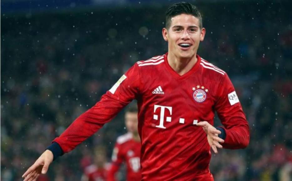 James Rodríguez - El futuro del colombiano se decidirá en este mes. El Bayern está obligado a comunicar al Real Madrid antes del 15 de junio si hace efectiva la opción de compra que tiene sobre James por 42 millones de euros después de un cesión de dos temporadas por las que ya ha desembolsado 13 millones. De no quedarse en Alemania, tampoco contaría para Zidane y ya se menciona un club interesado en él. Se trata del Atlético de Madrid que busca el reemplazo de Griezmann.