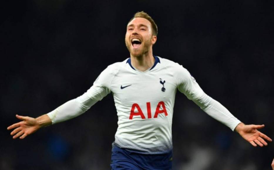 El Inter va muy en serio a por Christian Eriksen y hará una oferta por el jugador danés. El camino principal conduce a la compra por cero euros en verano, pero el cuadro italiano lo quiere para ahora y se espera al agente del danés en Milán en las próximas horas y ver los márgenes de viabilidad de la operación.