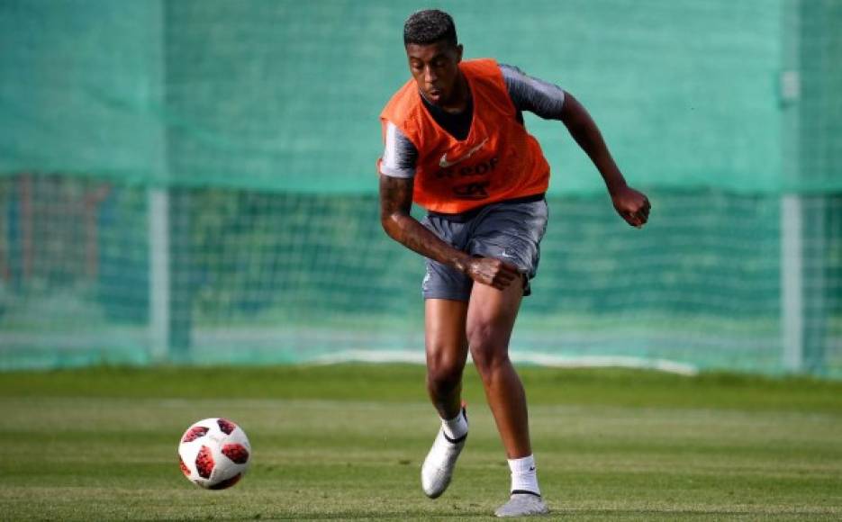 Presnel Kimpembe: Nació en Beaumont-sur-Oise (Francia), pero es de padre congoleño y madre haitiana.