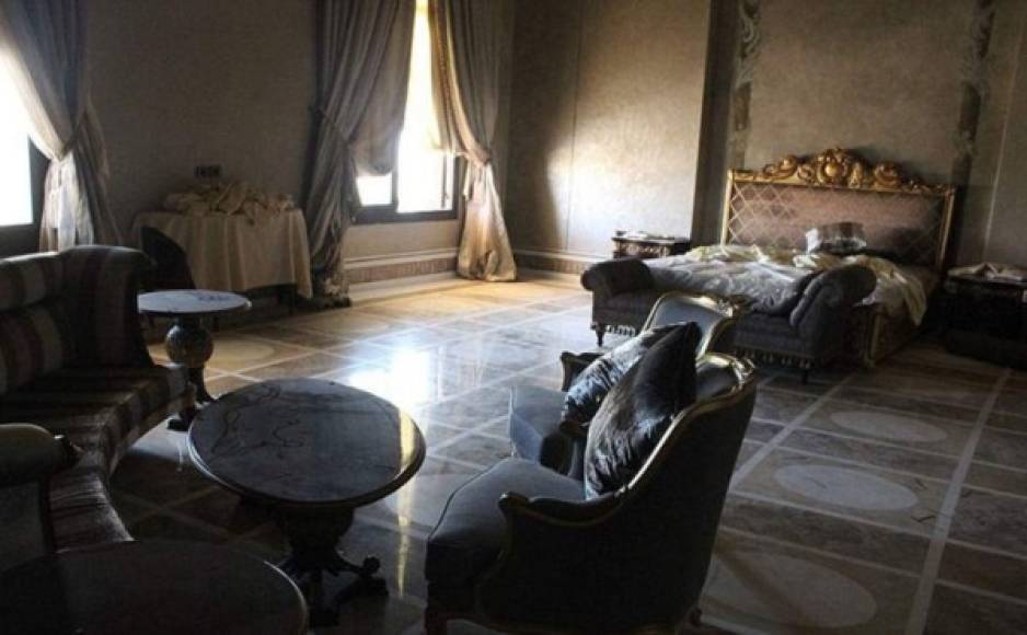 Las habitaciones de lujo de los combatientes del ISIS en Siria.