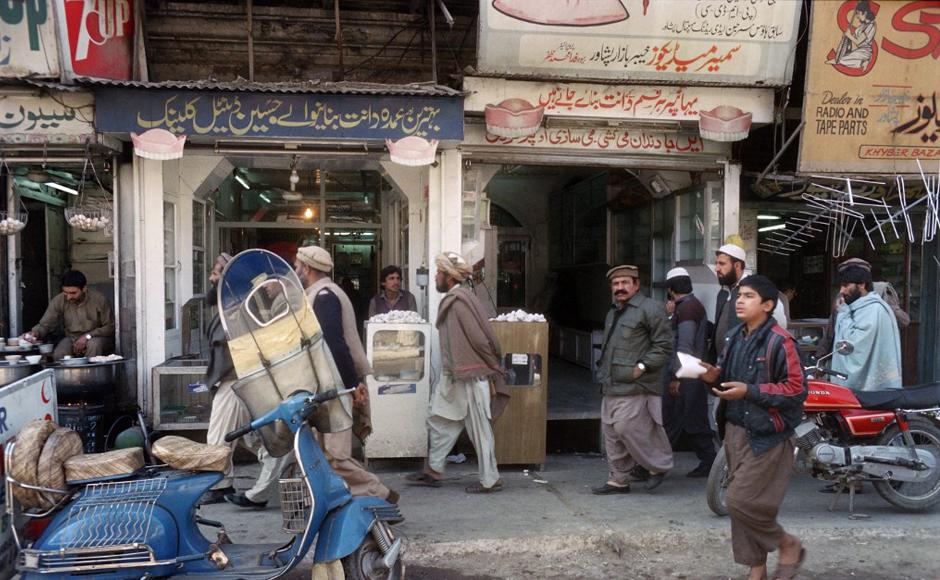 Talibanes investigan presuntas ganancias ilícitas del gobierno derrocado