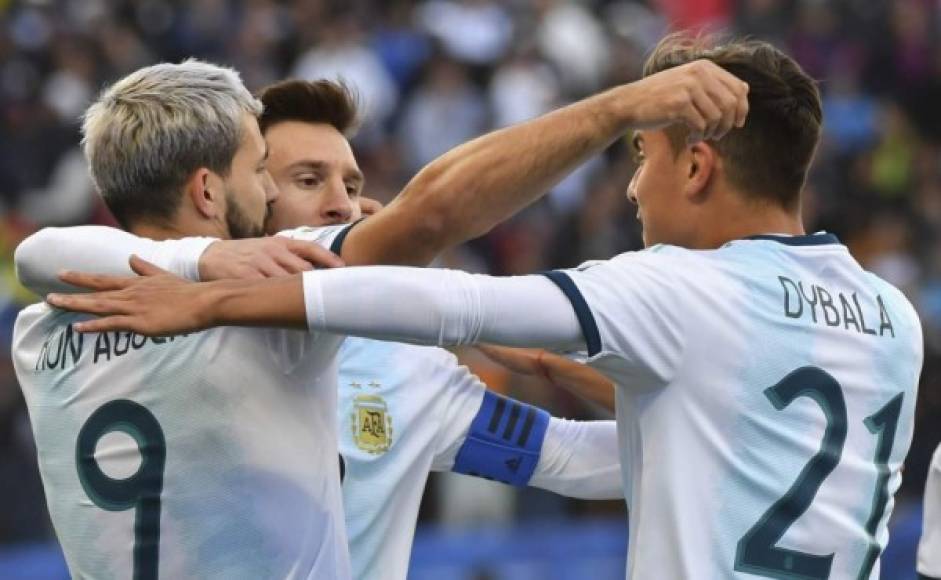 Messi estuvo en el partido contra Chile el pasado sábado donde Agüero y Dybala anotaron por Argentina.