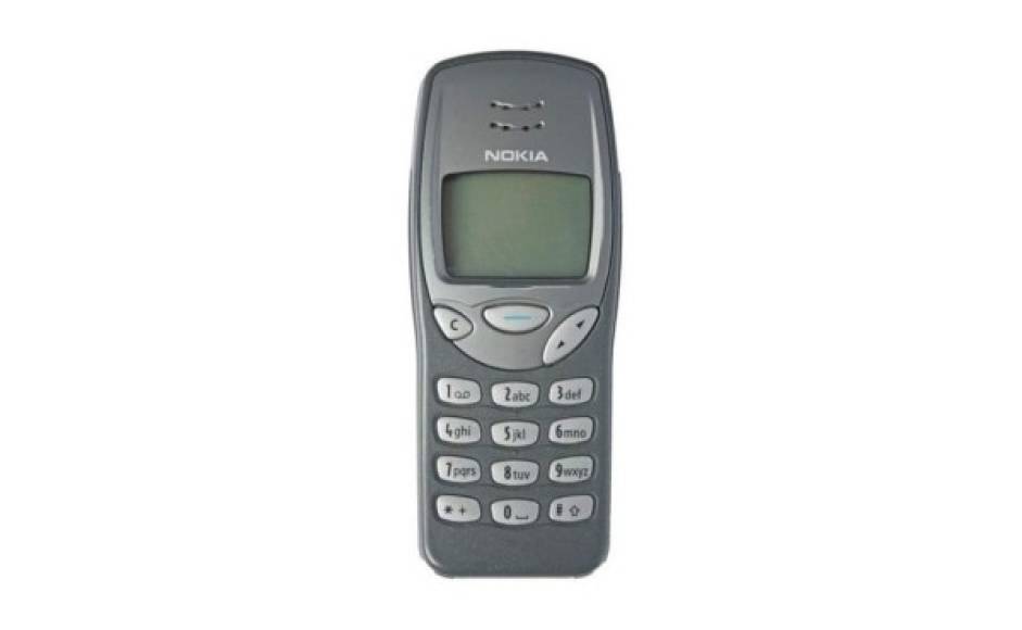 El 3210 se lenzó en 1999. Venía en seis colores distintos, podías enviar imágenes, extra ringtones y 4.5 horas para hablar. Se vendieron 160 millones de unidades.<br/>