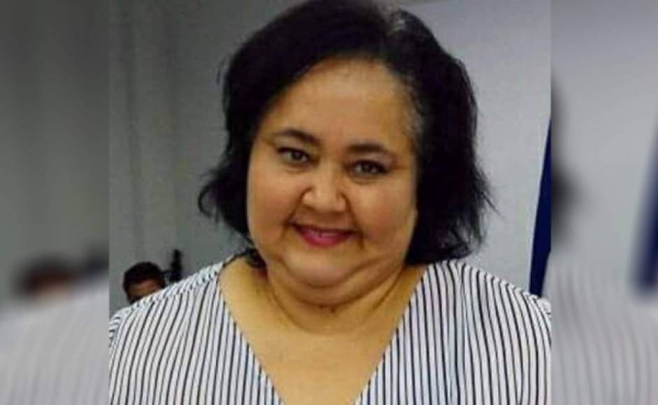 La doctora Denisse Murillo murió el 30 de marzo en el Leonardo Martínez a pesar de que estaba conectada a un ventilador en cuidados intensivos. La doctora se contagió al atender a una embarazada, quien también infectó a dos ginecólogos.