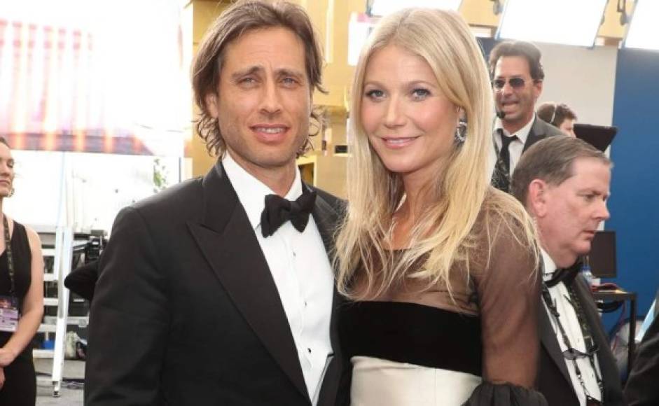 'Si a Chris estaba jugando, a Gwyneth no le importaba. Ella nunca fue celosa o territorial. Su filosofía era: 'Ambos somos adultos. Tomamos nuestras propias decisiones'', dijo una fuente a Access Hollywood. Se desconoce si la gurú de Goop aplica la misma filosofía con su actual marido, Brad Falchuk.