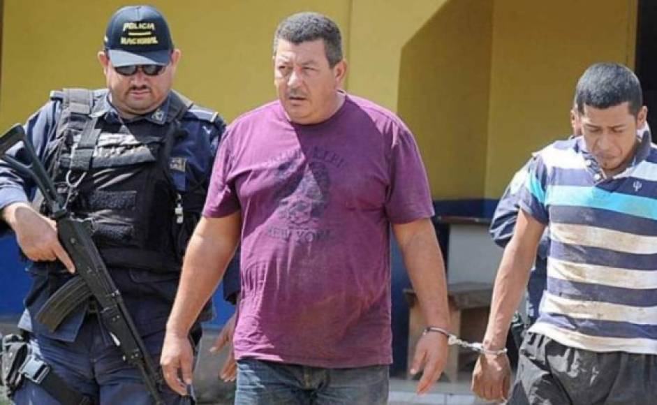 En 2014 Lucio Rivera sufrió un ataque con C-4, lo que dejó como resultado cuatro personas heridas. El ataque se produjo cuando varios individuos llegaron a la ferretería San José, propiedad de Rivera, y comenzaron a disparar hacia el inmueble.