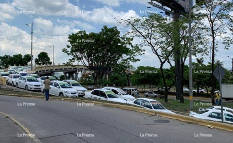 Los taxistas consideran que hay varios abusos de parte del personal de la Alcaldía de San Pedro Sula.