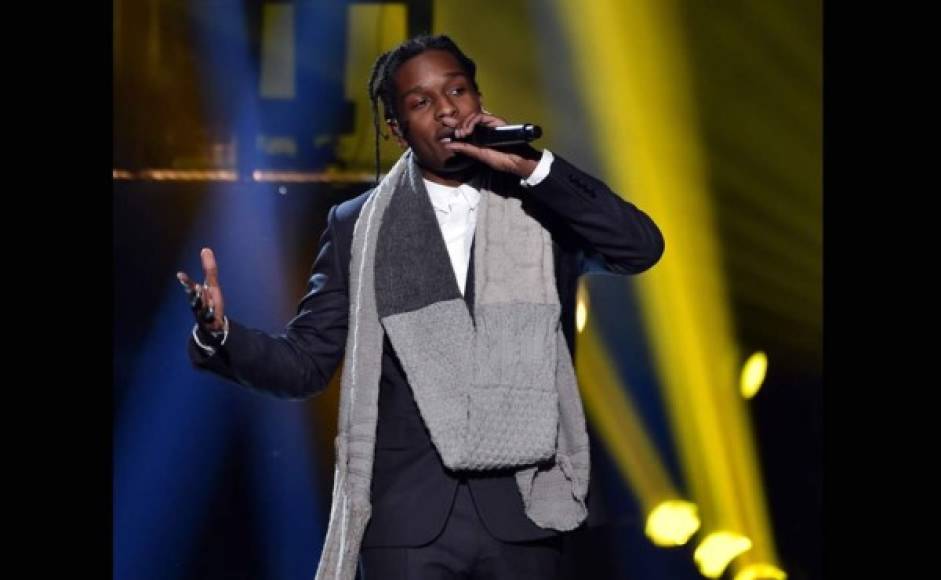 ASAP Rocky en su presentación en los American Music Awards 2014.