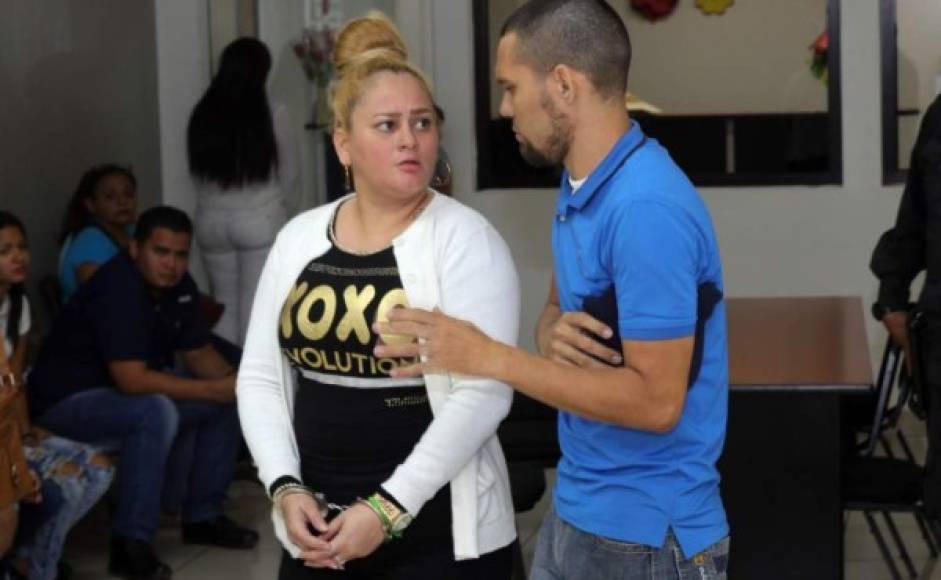 Carmen Irene Canales Budde permanece en prisión luego de haber sido condenada a 25 años por el delito de extorsión continuada. La mujer es originaria de La Lima y fue capturada luego de que un testigo la denunciara que la mujer lo extorsionaba. Ella es vinculada con la pandilla 18.