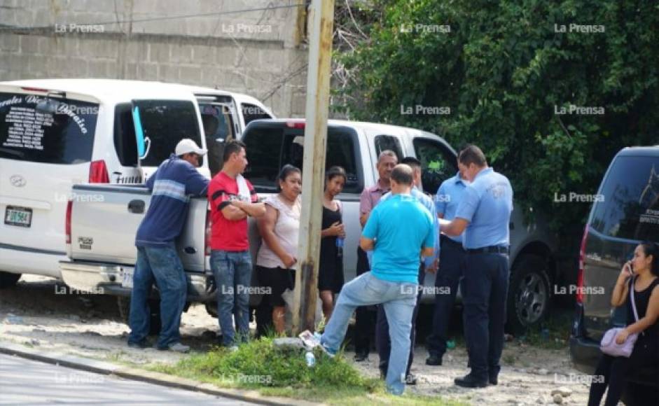 Se trata de Carlos Javier Rivera (18), quien según su familia, acababa de llegar de su trabajo, José Manuel Canales (16), qien recién se había salido de un colegio de la zona, así como Gabriel Alexander Castellón Aparicio (39), trabajaba como guardia de seguridad y también en un restaurante de la ciudad, por último está Óscar Salvador Jiménez (21), alias Zancudo, quien según se supo, estuvo preso.