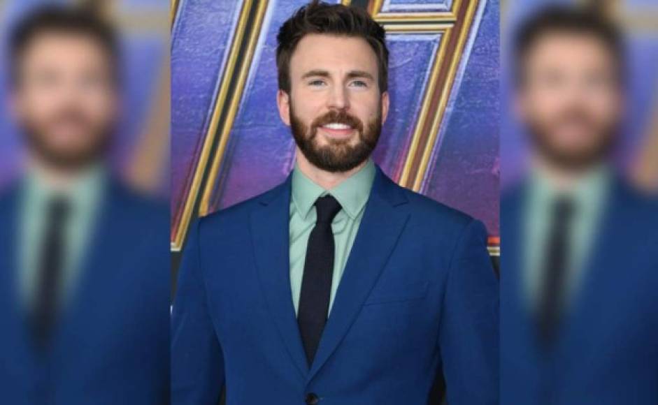 'Chris Evans es el 'Capitán América' para quien no lo conoce. Ya próximamente saldrá de clóset, ya se declará abiertamente gay. Había tenido una relación abierta con una mujer pero esta no funcionó' dijo la astróloga.