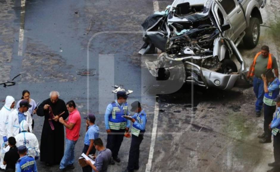 Tres integrantes de una familia murieron en un accidente vial ocurrido la mañana de este miércoles en Zambrano, Francisco Morazán. En el percance también resultó herida una joven.