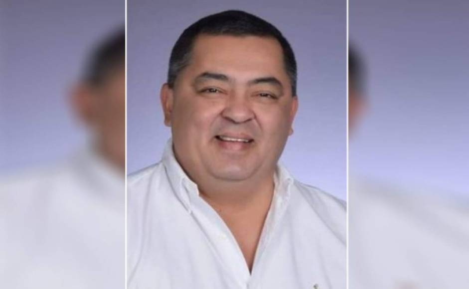 El doctor Carlos Parada falleció el 14 de julio de 2020 por complicaciones del coronavirus en la Unidad de Cuidados Intensivos (UCI) de Seguridad Social de San Pedro Sula.