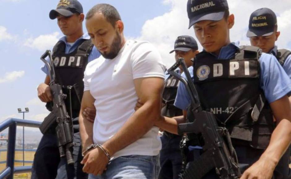 Jayro Alí Arias Mejía, rey de las metanfetaminas. Capturado en abril de 2017 y extraditado en junio de ese año. Fue condenado a 11 años y 6 meses de prisión. Fue relacionado con un decomiso de 169 barriles de químicos en una bodega de San Pedro Sula.