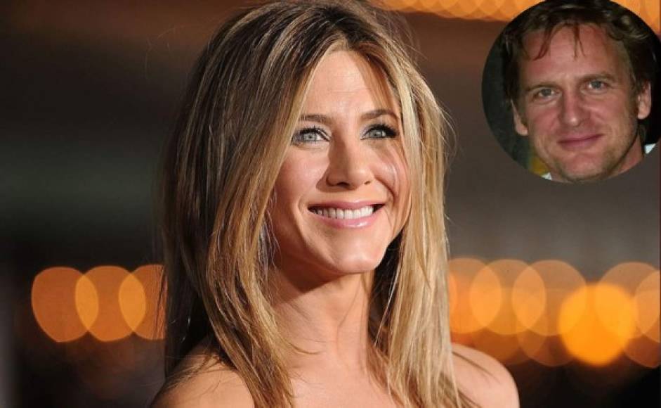 En entrevista con el New York Times la actriz llamó al actor de Broadway como su 'primer amor', el 'indicado'.<br/>Pero ha 25 años del fin de su relación Aniston ni siquiera puede tener la esperanza de una segunda oportunidad.<br/>