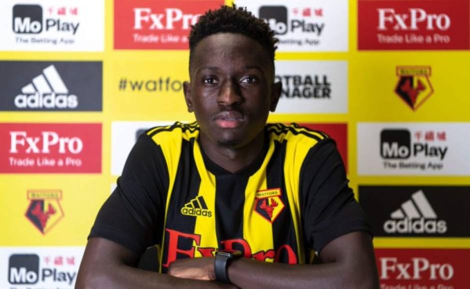 El Watford ha fichado al mediocentro portugués Domingos Quina por 1.100.000 €. Firma hasta junio de 2022.