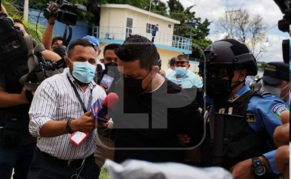 Será procesado por los delitos de asesinato, tentativa inacabada de asesinato y robo con violencia e intimidación.