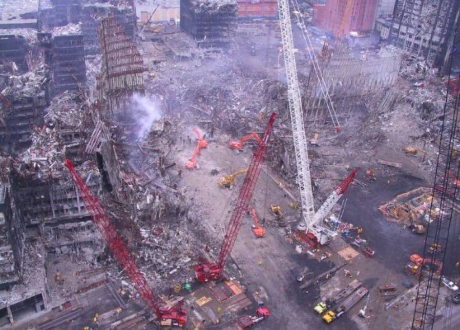 Medios estadounidenses divulgaron imágenes inéditas de la zona cero en Nueva York tras los atentados del 11 de septiembre de 2001, que fueron tomadas por uno de los trabajadores que colaboraron en la limpieza de los escombros y que falleció hace unos años.