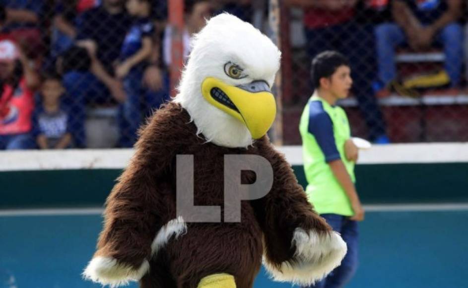 La mascota del Motagua no podía faltar en Danlí.