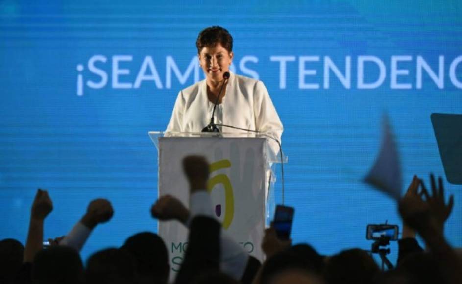 La ex fiscal anticorrupción Thelma Aldana (2014-2018), quien logró encarcelar en 2015 al ex presidente Otto Pérez por un fraude en las aduanas, es una de las favoritas a la presidencia de Guatemala, según los primeros sondeos de intención de voto.