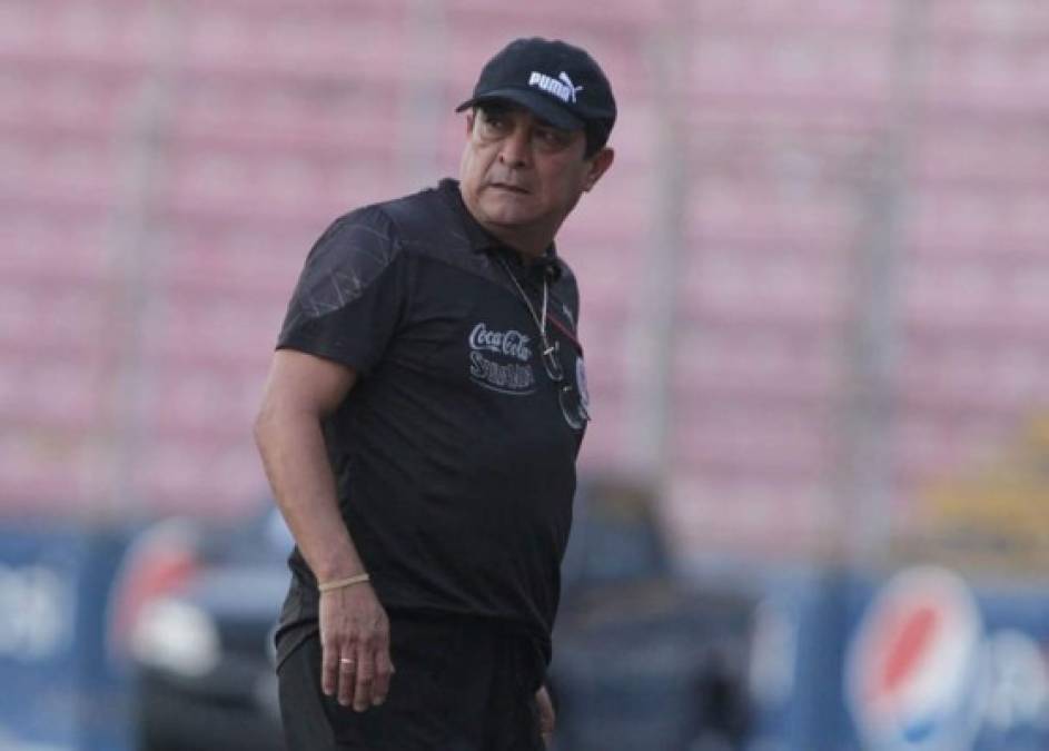 Juan Carlos Espinoza: Ya logró un título con Olimpia y ha estado ligado en categorías menores del club. Aparece como una opción para llegar al banquillo del equipo albo.