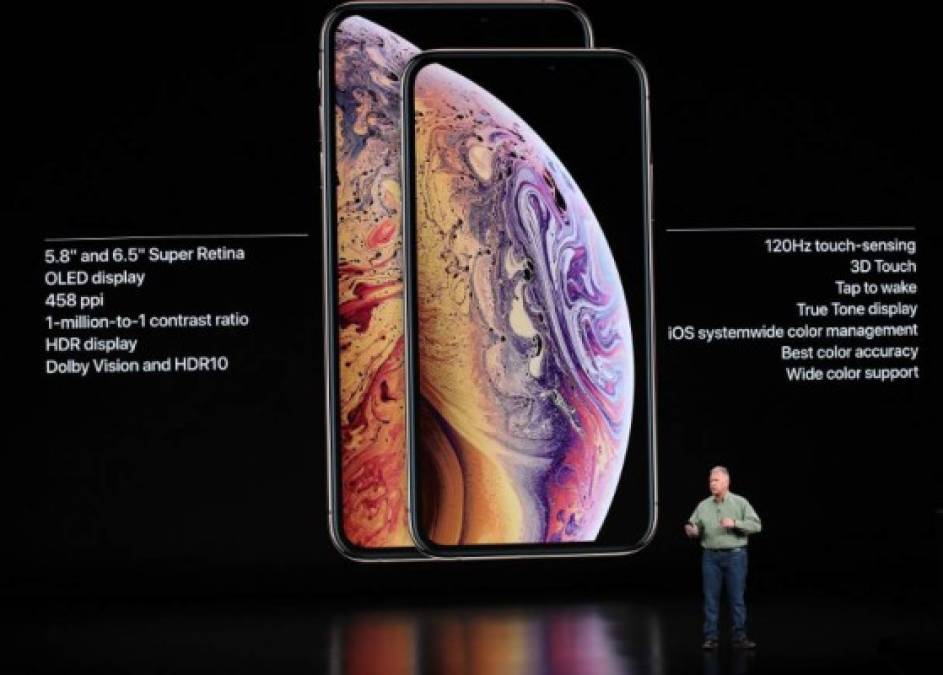 The new Apple 11 Pro is seen on display during an Apple product launch event at Apple's headquarters in Cupertino, California on September 10, 2019. - Apple unveiled its iPhone 11 models Tuesday, touting upgraded, ultra-wide cameras as it updated its popular smartphone lineup and cut its entry price to $699. (Photo by Josh Edelson / AFP)