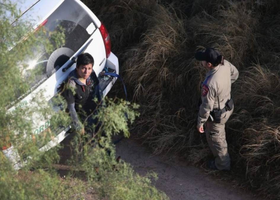 Las autoridades estadounidenses han redoblado la seguridad en la frontera sur de ese país.