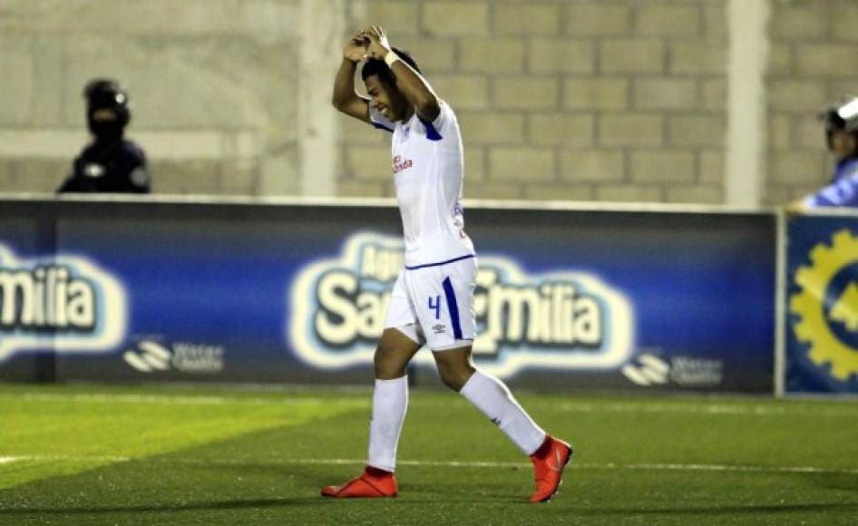 El joven Axel Gómez firmó el segundo gol del Olimpia para la victoria contra la UPN.