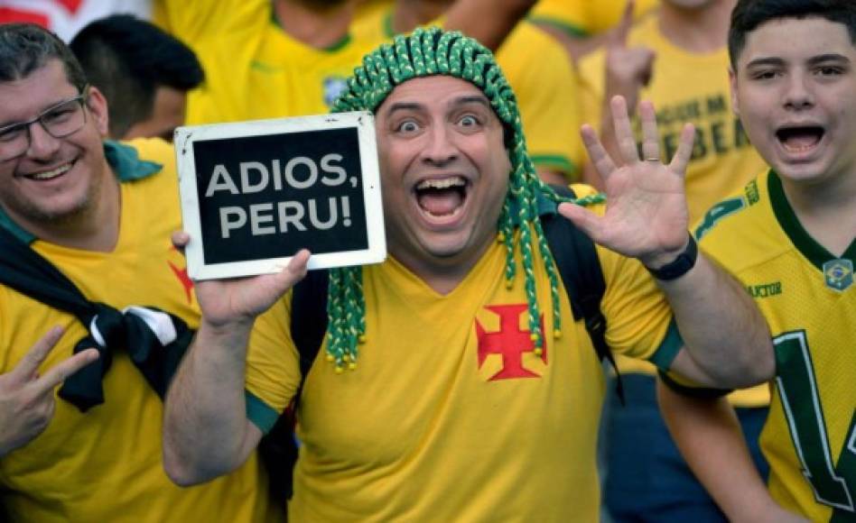 Este aficionado brasileño se burló de Perú al pronosticarles que no serían campeones en el estadio Maracaná.