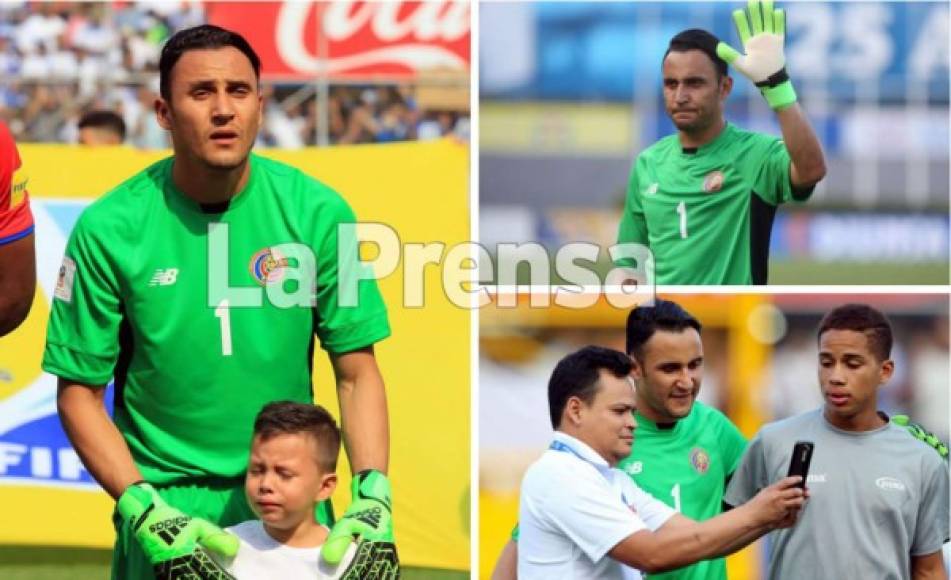 El portero Keylor Navas vivió un inusual momento antes del inicio del partido de su selección de Costa Rica contra Honduras en el estadio Morazán, por la hexagonal de la Concacaf.