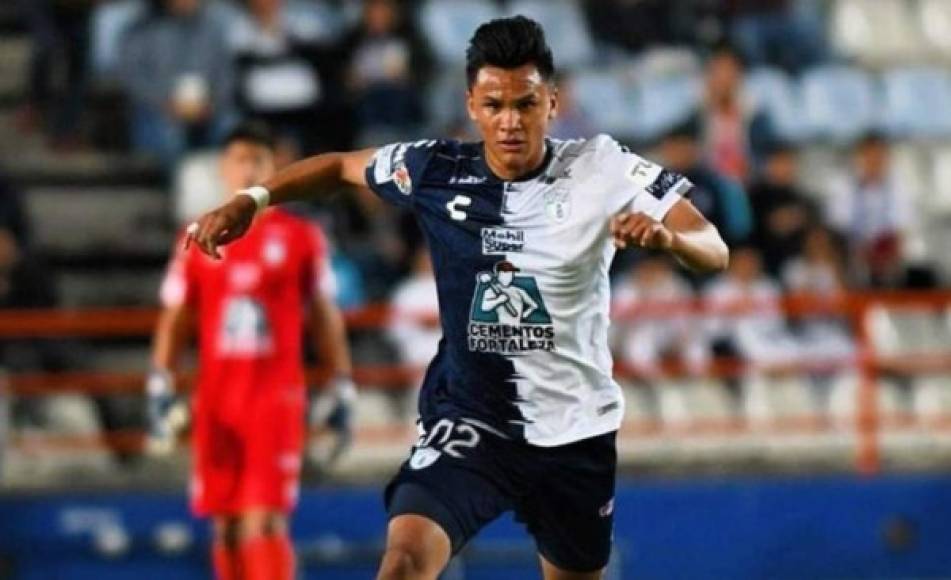 Denil Maldonado: El defensor hondureño no ha podido tener minutos con el Pachuca en el inicio del torneo, pero en Motagua han señalado que el zaguero seguirá en el cuadro mexicano.'Pachuca en ningún momento lo piensa soltar, es decir, que regrese a Motagua. Ellos miran mucho futuro en él, saben de su garra', dijo Pedro Atala en radio HRN.