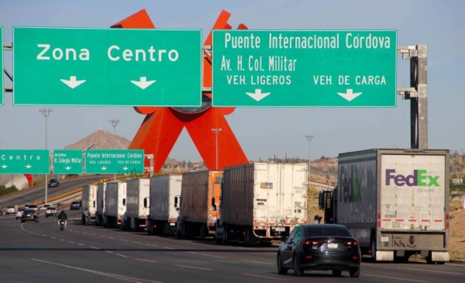 La marcha atrás de Trump en esta ocasión libra a México, por ahora, de una represalia por la inmigración que sí han sufrido los países del triángulo norte de Centroamérica, a los que la semana pasada ordenó suspender toda la asistencia exterior correspondiente a los años fiscales 2017 y 2018.