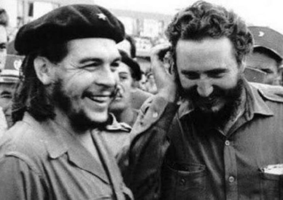 Che Guevara y Fidel Castro. <br/>