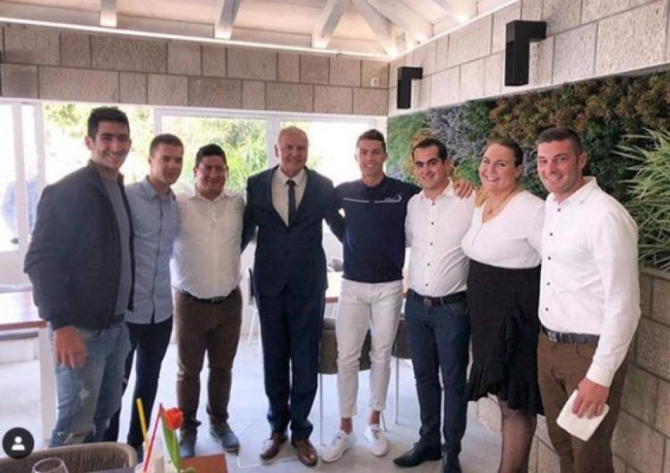 El siguiente restaurante que tuvo el honor de ofrecer sus productos a Cristiano Ronaldo fue uno con una estrella Michelin, el restaurante 360. El menú degustación cuesta unos 118 euros y combina la gastronomía tradicional de la zona con los últimos avances en cocina.