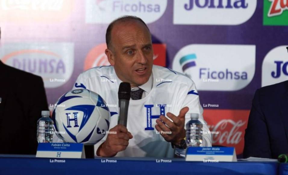 'Quiero agradecer la confianza que han depositado en nosotros. Queremos formar una Selección con que la gente se identifique y así llevar a Honduras al Mundial del 2022', fueron las primeras palabras de Fabián Coito.