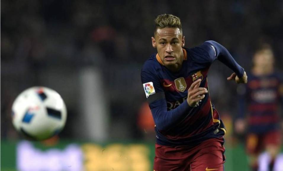 El brasileño Neymar Jr. del Barcelona tiene 16 goles en 19 partidos y suma 32 puntos.