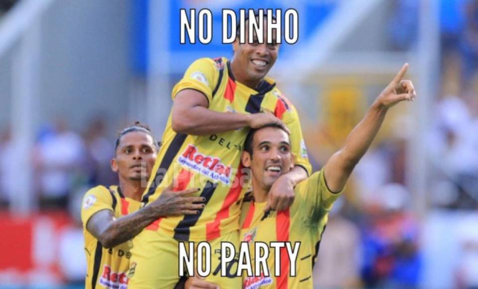 Hasta Ronaldinho es recordado luego de la derrota del cuadro sampedrano. Foto @Lapotrahn