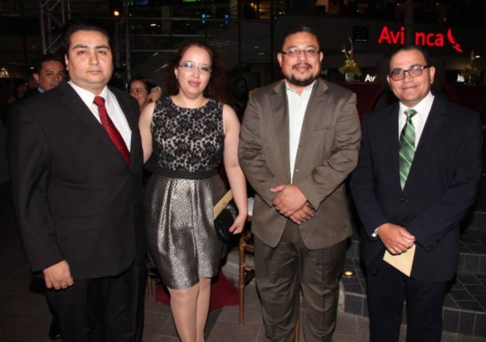 José Espinal, Cristy Raudales, Omar Riveray Alberto Solórzano.