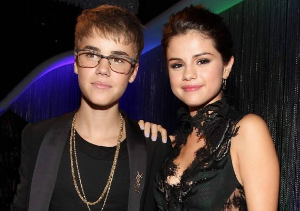 El usuario Cris Dias (@crisayonara) documentó con fechas y fotos la tormentosa relación entre los cantantes desde el inicio del romance y como Selena terminaba perdonando a Bieber cada traición.<br/><br/>Te damos el resumen de las mencionadas infidelidades y las 'otras' que se involucraron con Bieber.<br/>