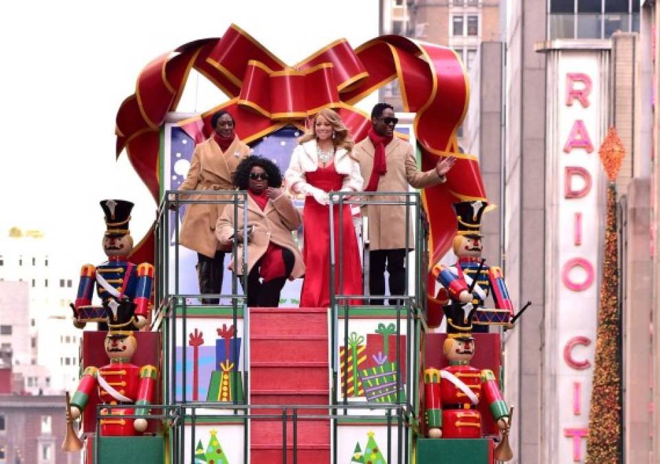 El desfile que se celebra desde hace 89 años cuenta como estrella principal a Mariah Carey.