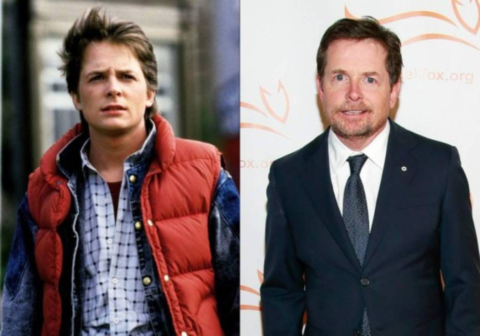 Michael J Fox (Marty McFly)<br/><br/>En 1991 poco después de terminar con la saga de Volver al futuro Fox, con solo 30 años, fue diagnosticado con Parkinson prematuro. Fue hasta 1998 que el actor decidió hacer su enfermedad pública. Desde entonces ha dedicado tiempo y recursos para promover la investigación de esta enfermedad degenerativa.<br/><br/>Actualmente sigue casado con Tracy Pollan, con quien lleva ya 20 años de matrimonio y ha formado una familia con cuatro hijos.<br/><br/>J. Fox también actuó en otras producciones exitosas como Enredos de familia, Doc Hollywood, Agárrame esos fantasmas y Mars Attacks! y la serie Spin City, la que abandonó en 2000 debido al Parkinson siendo reemplazado por Charlie Sheen.<br/>