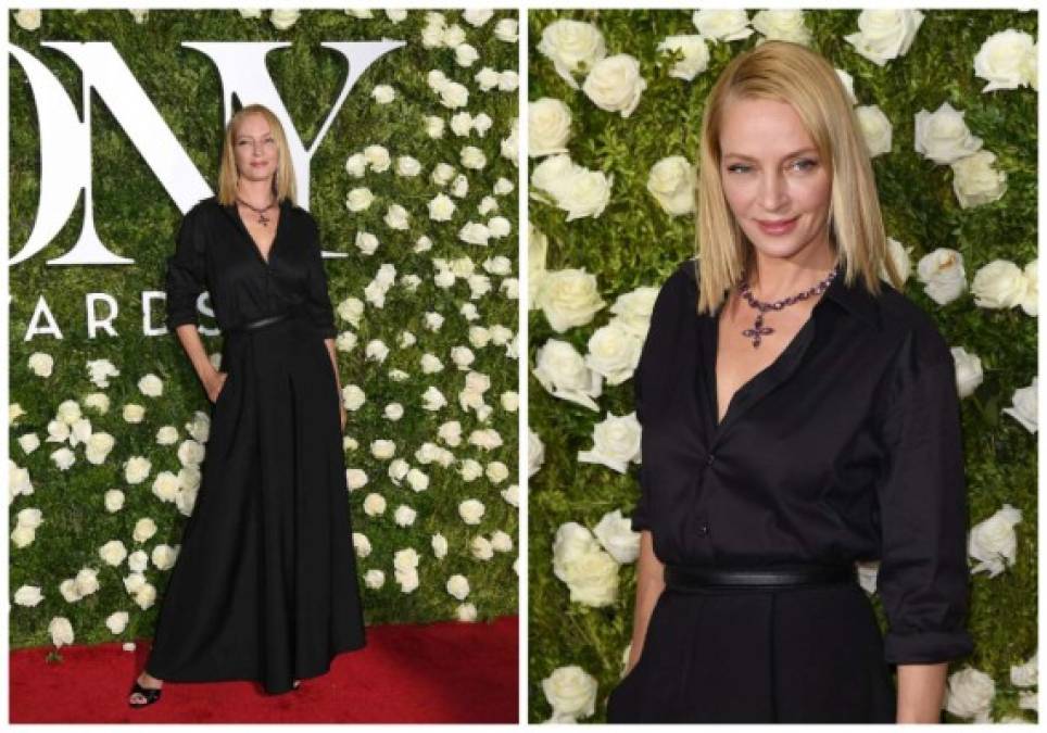 Uma Thurman no se complicó y llegó toda de negro. Con un top y una falda negra que cubría sus famosos piernas.