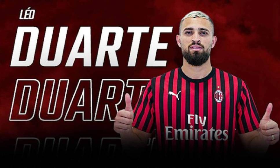 El AC Milan ha anunciado a través de sus redes sociales el fichaje del central brasileño Léo Duarte. El zaguero de 23 años de edad llega procedente del Flamengo.
