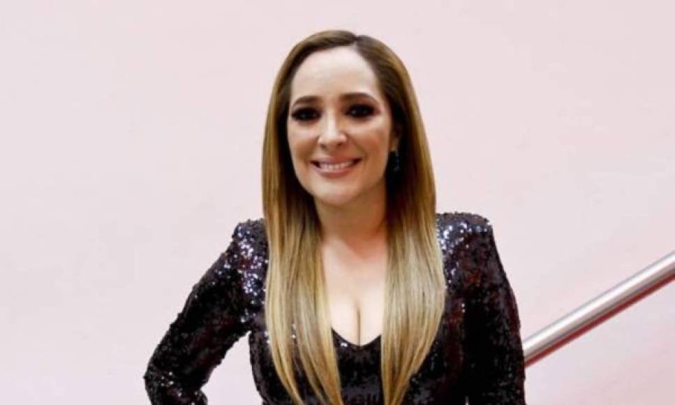 Myriam Montemayor fue la ganadora de la primera generación de La Academia. Originaria de Monterrey, desde el final del programa continuó dedicándose a la música. A lo largo de su carrera ha ganado discos de oro y platino.