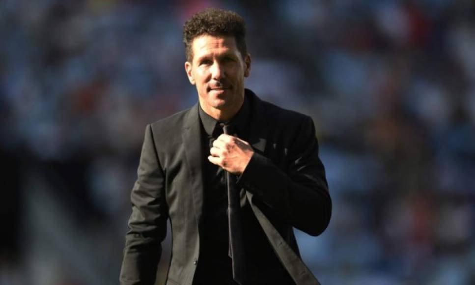 <br/>Diego Simeone: El entrenador de Atlético de Madrid inició una campaña a través de sus redes sociales, de recaudación de fondos en favor de la Cruz Roja para que se compre equipamiento al personal médico que atiende la crisis.